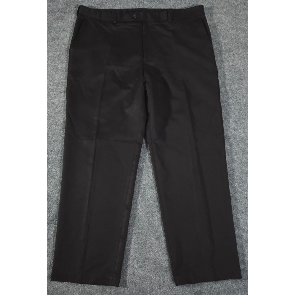 Izod Golf Men's Size 42x32 Classic Flat Front Golf Pants‎ Black